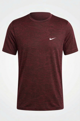 NKE Textured T-Shirt - Maroon